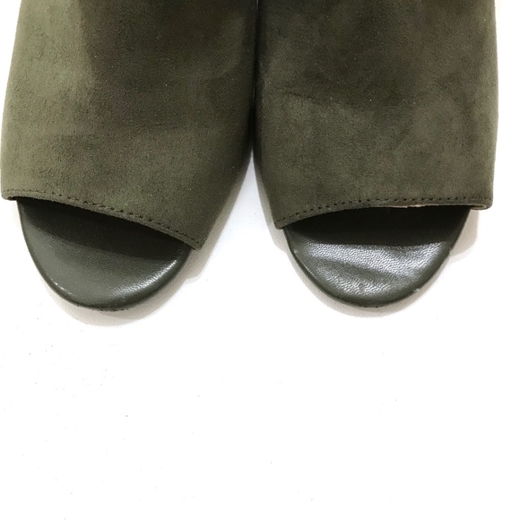 Penny Loves Kenny Green Open-Toe Booties - Picture 8 of 8